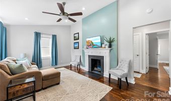 1120 Meadow Ln, Charlotte, NC 28205