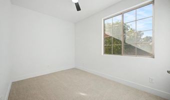 729 W LOCUST Dr, Chandler, AZ 85248