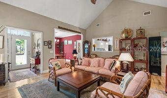 47 Thomas Sumter St, Beaufort, SC 29907