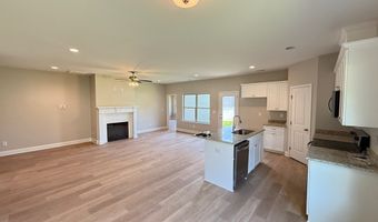 1001 Greenville St, Abbeville, SC 29620