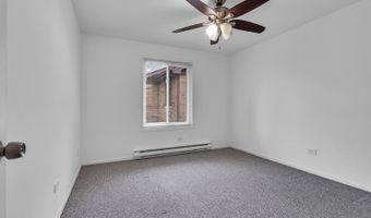 730 N Briar Hill Ln 5, Addison, IL 60101