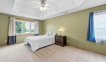 2904 Bayberry Rd, Ames, IA 50014