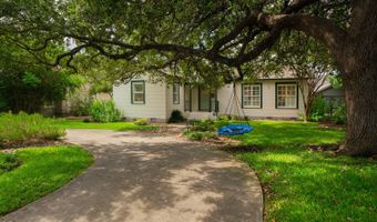 180 Claywell Dr, Alamo Heights, TX 78209