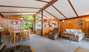 27 Moat Mountain Cir, Bartlett, NH 03812