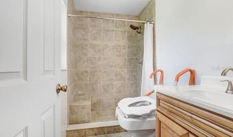 1203 LYNN Ave, Auburndale, FL 33823