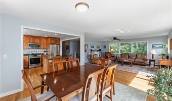 106 Lauri Dr, Charlestown, RI 02813