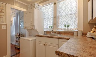 5 Bowles Ave, Bar Harbor, ME 04609