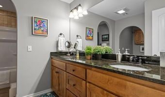 6220 Sawgrass Dr, Bartlesville, OK 74006