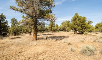 64507 McGrath Rd, Bend, OR 97701