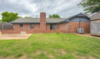 4004 N Shannon Ave, Bethany, OK 73008