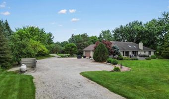 22455 Irwin, Armada, MI 48005