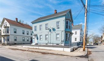 46 Lincoln Ave, Cranston, RI 02920