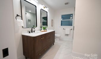 4901 Pine Ridge Rd, Charlotte, NC 28226