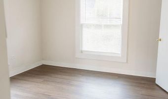 273 Holmesville Ave, Baxley, GA 31513