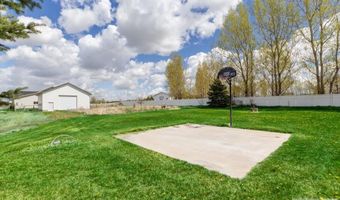 1987 47th St, Ammon, ID 83401