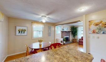 30 Greenwich St, Attleboro, MA 02703