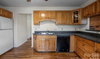 52 Blake Dr, Arden, NC 28704