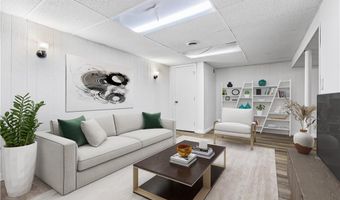 41 Gleason St, Cranston, RI 02910