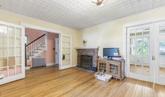 28 Davenport St, Augusta, ME 04330