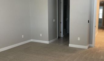 3855 S MCQUEEN Rd 21, Chandler, AZ 85286