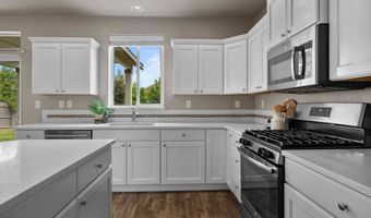 21278 SE Daylily Ave, Bend, OR 97702