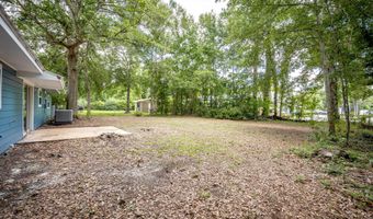 206 Beverly Dr, Ocean Springs, MS 39564