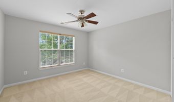 19608 EDGEMONT Sq, Ashburn, VA 20147