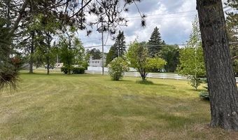 21 Glen Cir, Babbitt, MN 55706