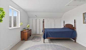 227 High St, Belfast, ME 04915