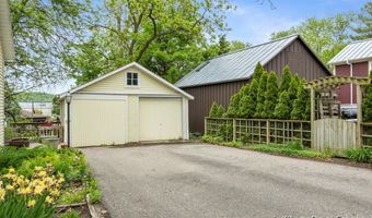 7115 Bronson St SE, Ada, MI 49301