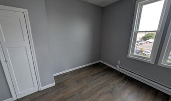 16 N Iowa Ave, Atlantic City, NJ 08401