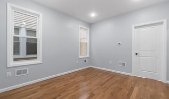 170 W 10TH St 1, Bayonne, NJ 07002