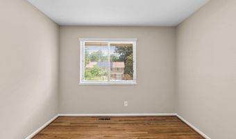 13 FARSTA Ct, Rockville, MD 20850