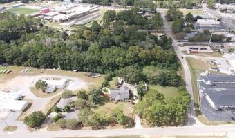 240 Whittle Cir, Ashburn, GA 31714