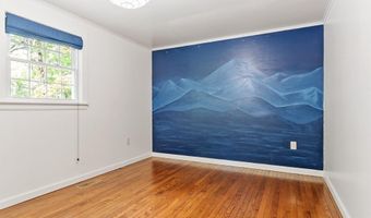 67 Quaker Ln, Bolton, MA 01740