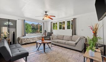 2226 Lilikoi Rd, Haiku, HI 96708