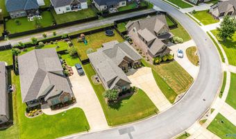 17643 Maree Dr, Athens, AL 35613