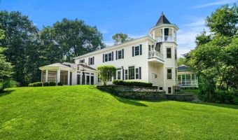 38 Rowell E Rd, Brentwood, NH 03833