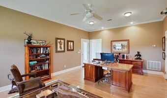 499 Breakwater Dr, Benton, MS 39039