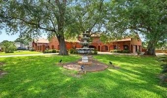 302 SCHLIEF Dr, Belle Chasse, LA 70037