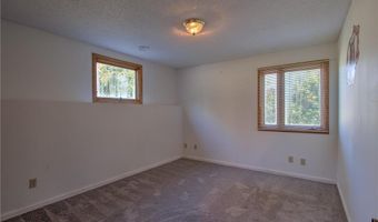 1964 313th Ave NE, Cambridge, MN 55008