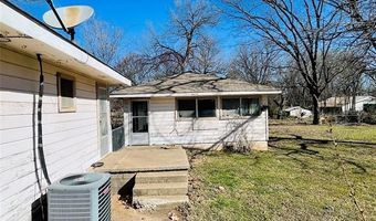 306 N Cherokee St, Beggs, OK 74421