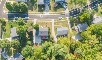 8069 Ashgrove Dr, Anderson Twp., OH 45244