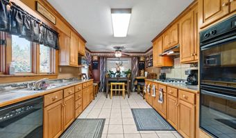 2209 Pocosin Rd, Ayden, NC 28513