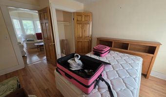 47 Granite St, Barre, VT 05641