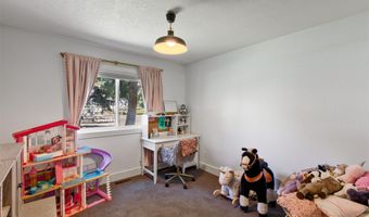 66300 White Rock Loop, Bend, OR 97703