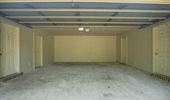 114 Fox Meadow Dr, Brandon, MS 39042
