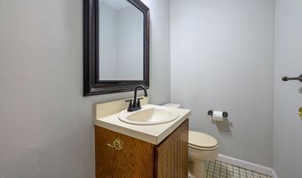 15 Quarry Village Rd 15, Cheshire, CT 06410