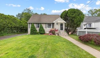 470 Dexter Dr, Bridgeport, CT 06606