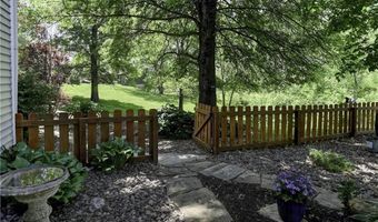 3 Redbird Dr, Agency, MO 64401